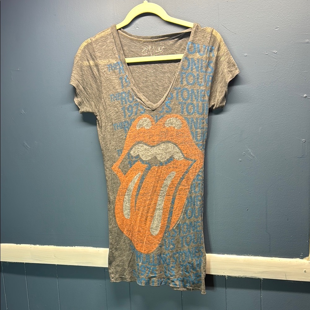 Rolling Stones Chaser LA Women's Gray Graphic Tee